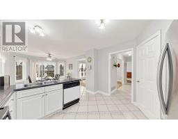 2590 Ambercroft Trail, Mississauga, ON L5M4K3 Photo 17