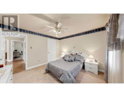 2590 Ambercroft Trail, Mississauga, ON L5M4K3 Photo 29