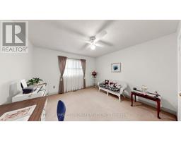 2590 Ambercroft Trail, Mississauga, ON L5M4K3 Photo 32