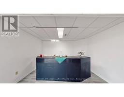 2590 Ambercroft Trail, Mississauga, ON L5M4K3 Photo 43