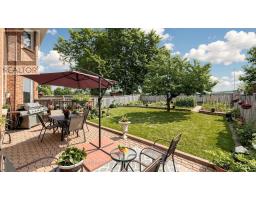2590 Ambercroft Trail, Mississauga, ON L5M4K3 Photo 46