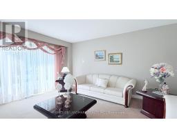Kitchen - 2590 Ambercroft Trail, Mississauga, ON L5M4K3 Photo 7