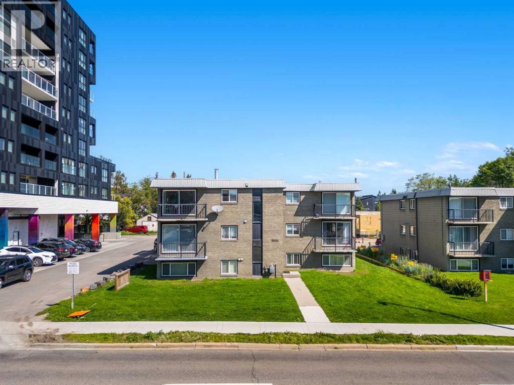 #14 2906 17 Avenue SW - 1