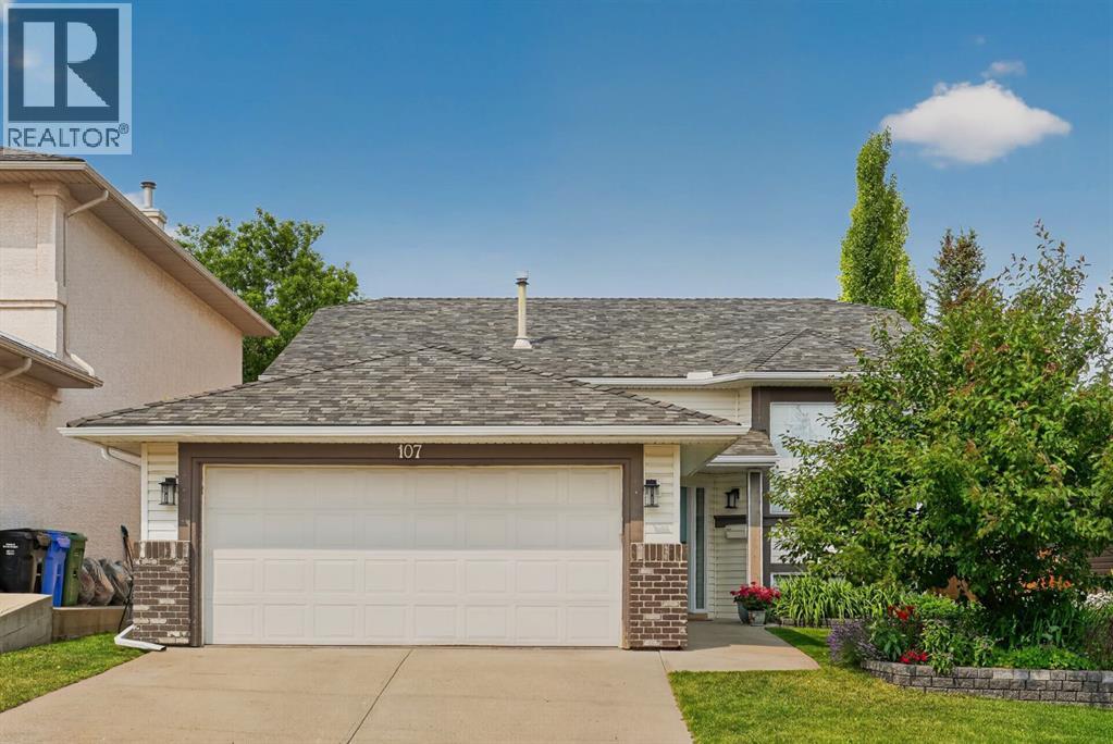 107 Edgevalley Close NW, Edgemont, Calgary photo 1