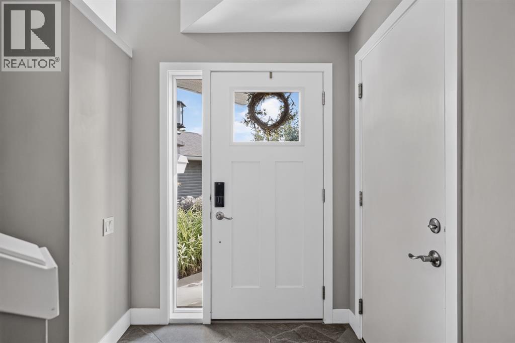 107 Edgevalley Close NW, Edgemont, Calgary photo 5