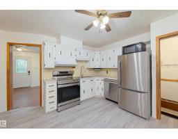 4510 55 Avenue, Barrhead, AB T7N1K1 Photo 11