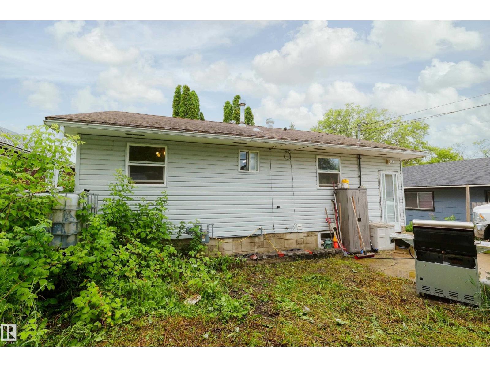 4510 55 Avenue - 44