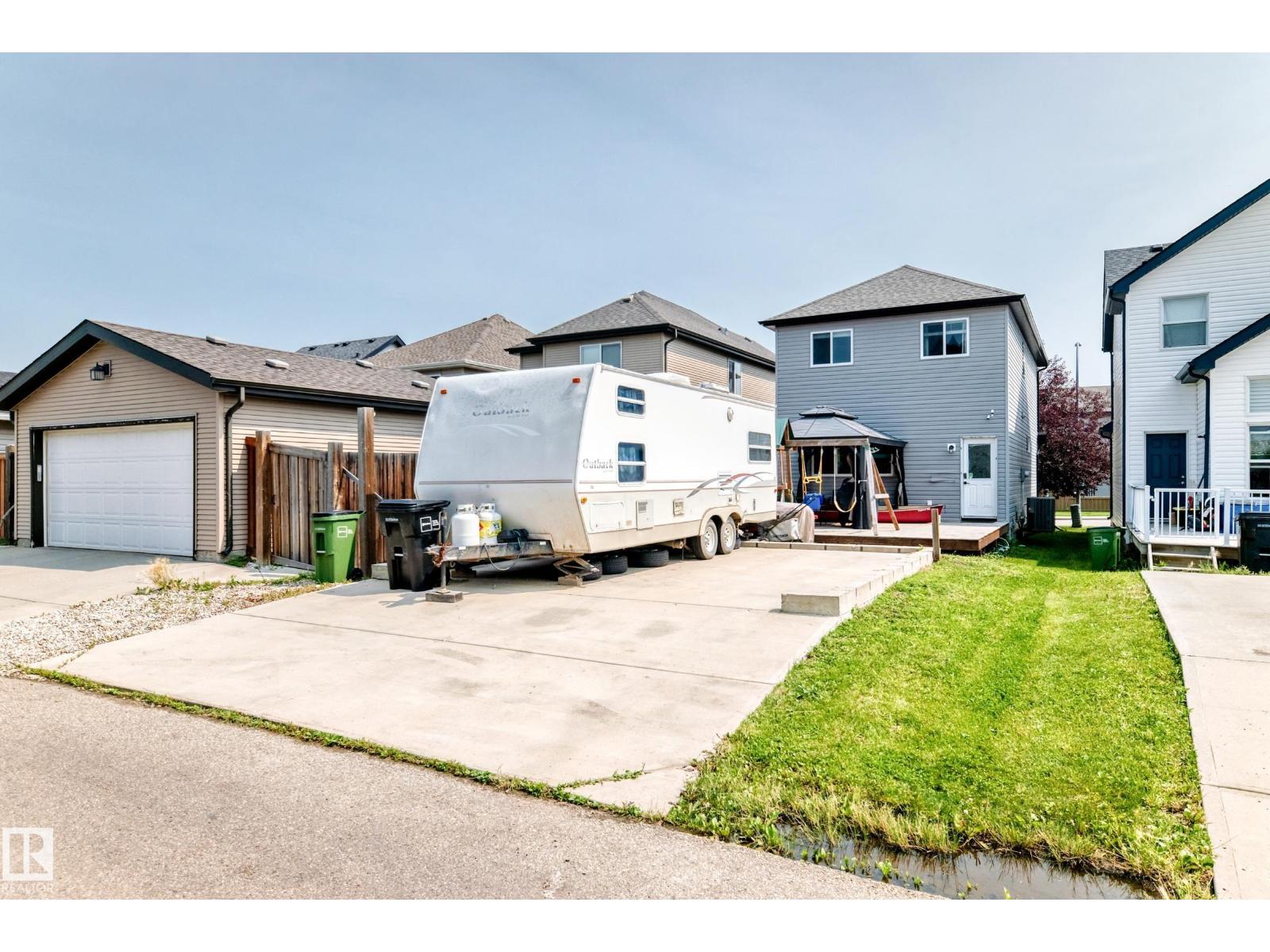 17508 58 ST NW - Image 38