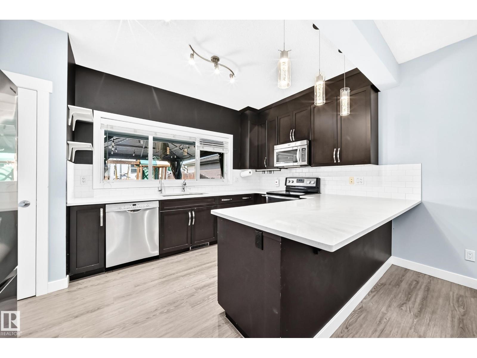 17508 58 ST NW - Image 16