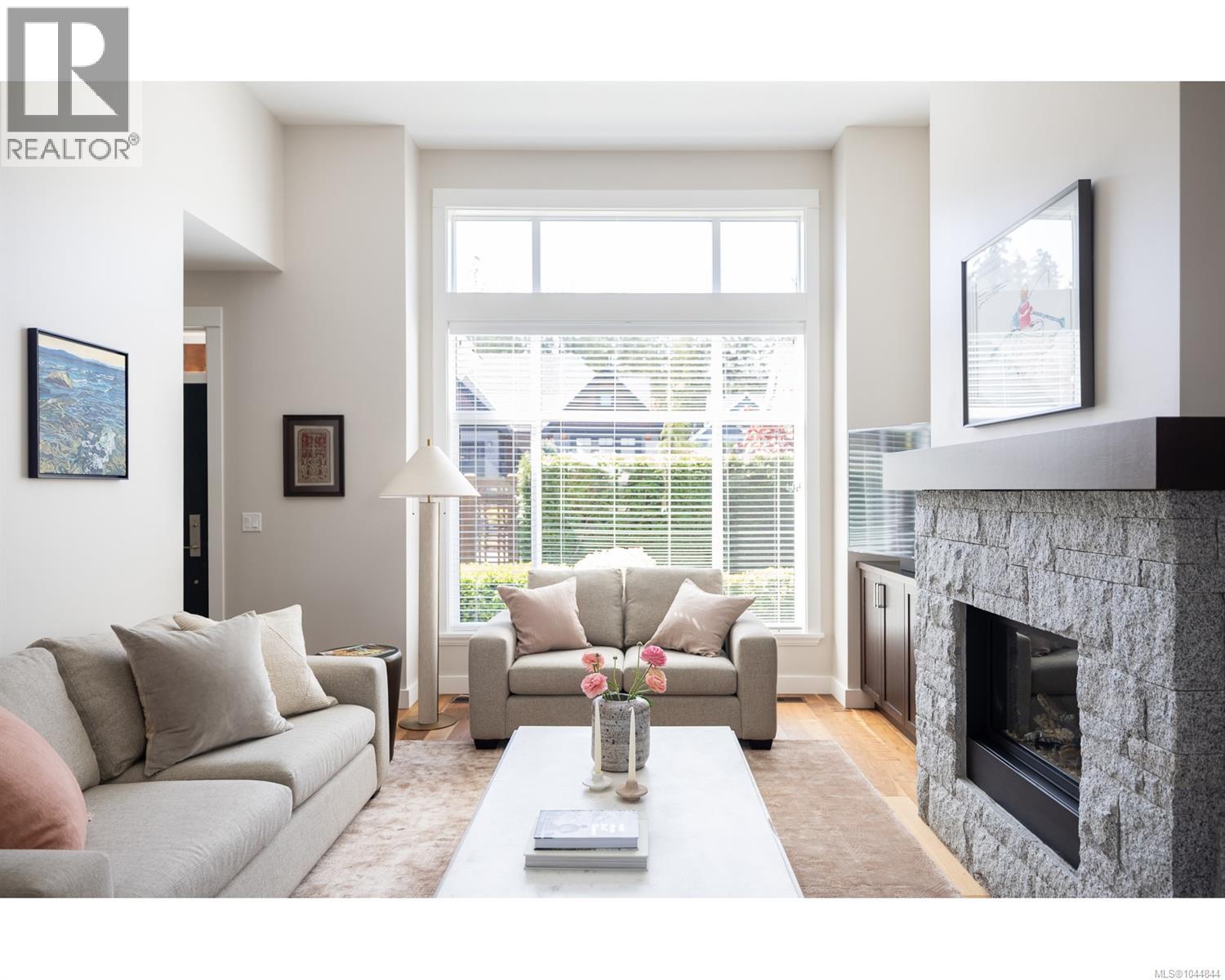 749 WEST RIDGE Way - Image 13