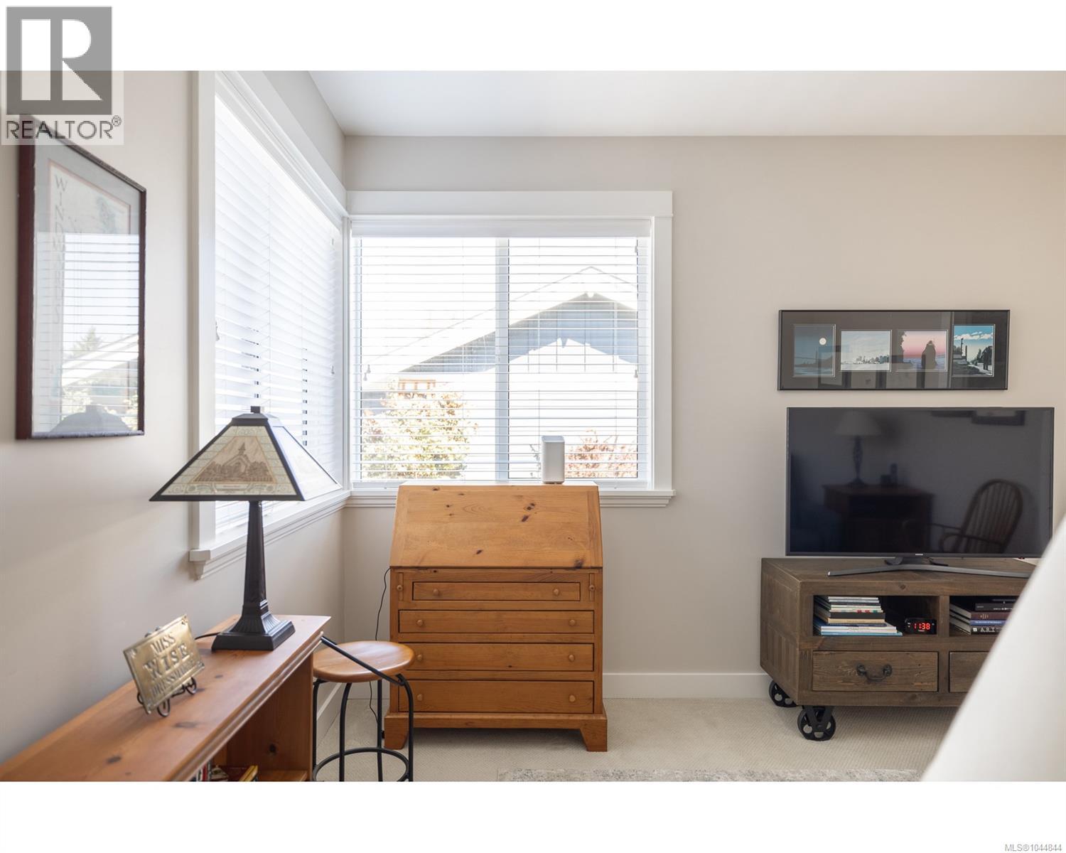 749 WEST RIDGE Way - Image 43