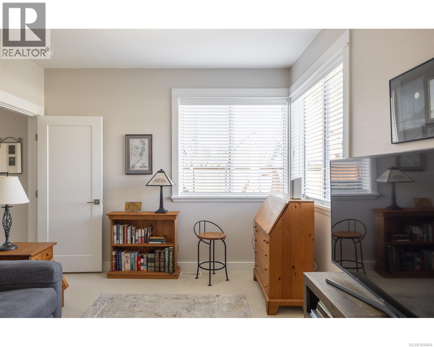 749 WEST RIDGE Way - 45