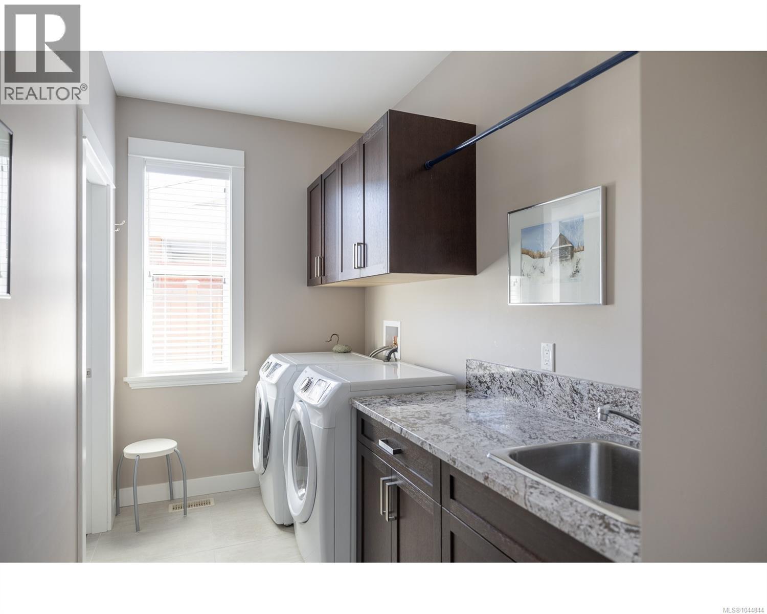 749 WEST RIDGE Way - 47