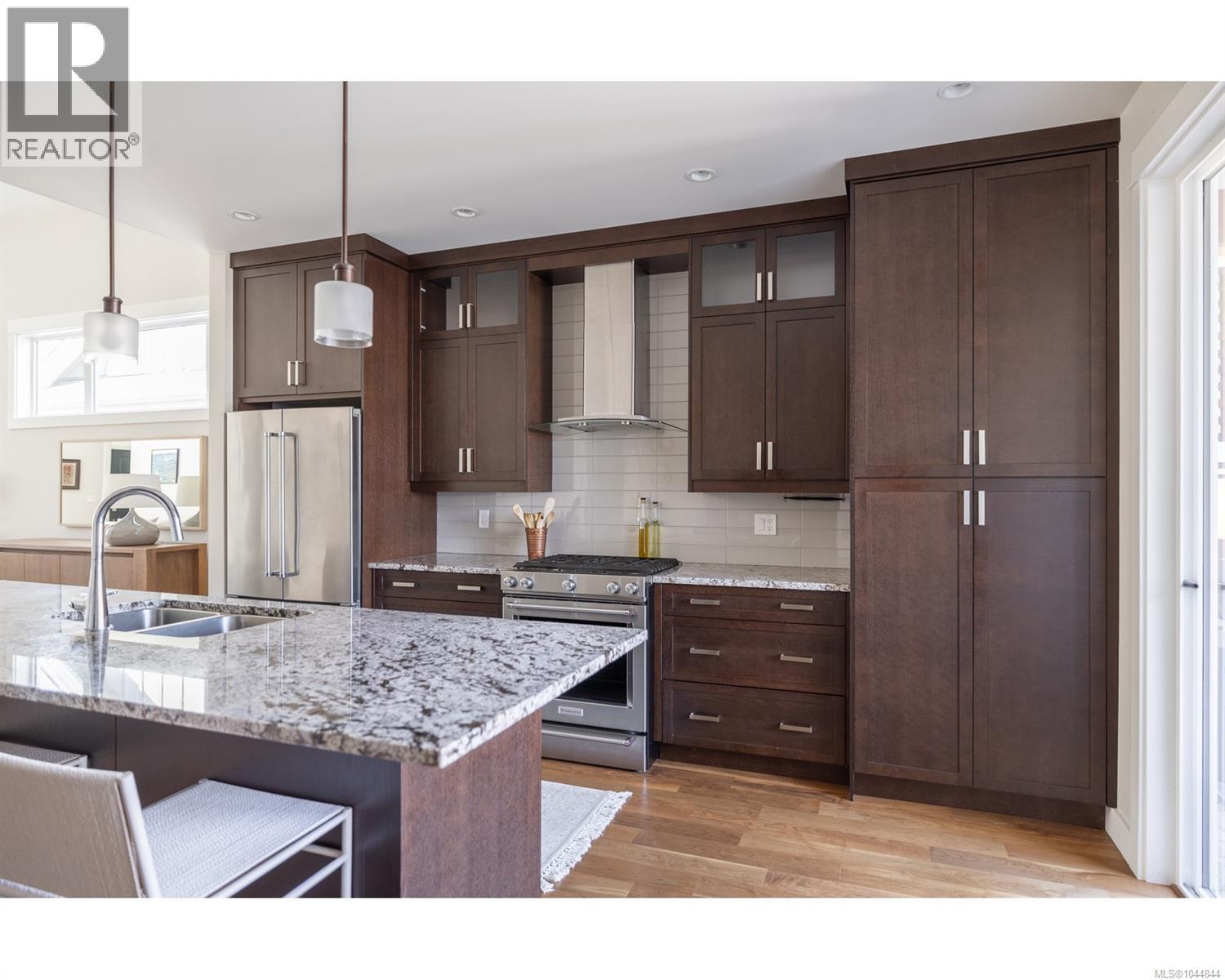 749 WEST RIDGE Way - 5
