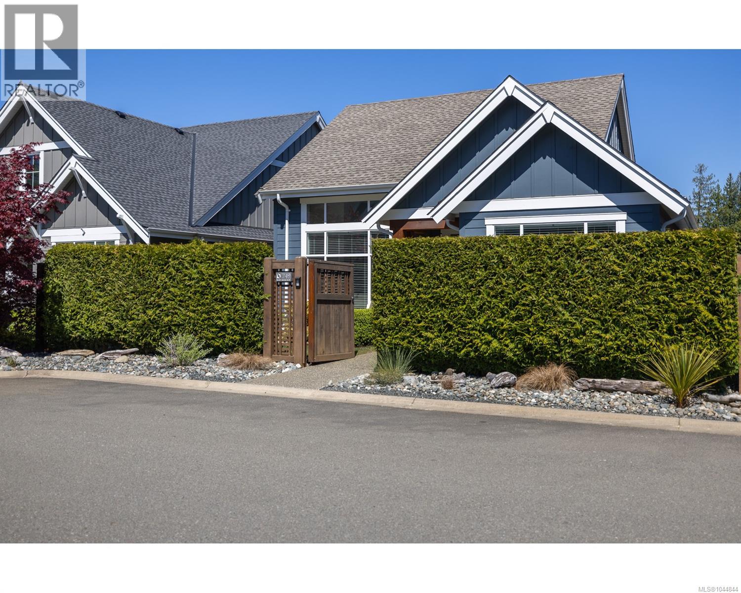 749 WEST RIDGE Way - 52