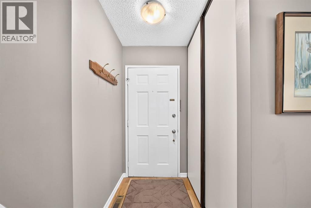 91 Templehill Drive NE, Temple, Calgary photo 4