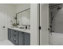 1688 127 Street, Surrey, BC V4A3S1 Photo 30