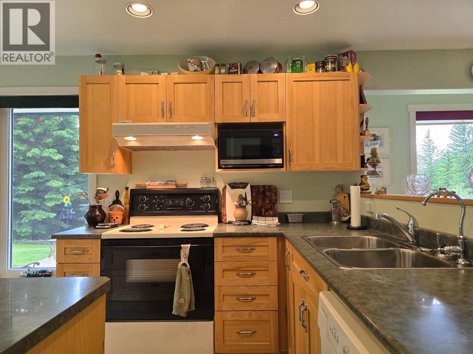 2842 PIONEER CRESCENT - Image 11