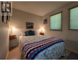 2842 Pioneer Crescent, 150 Mile House, BC V0K2G0 Photo 32