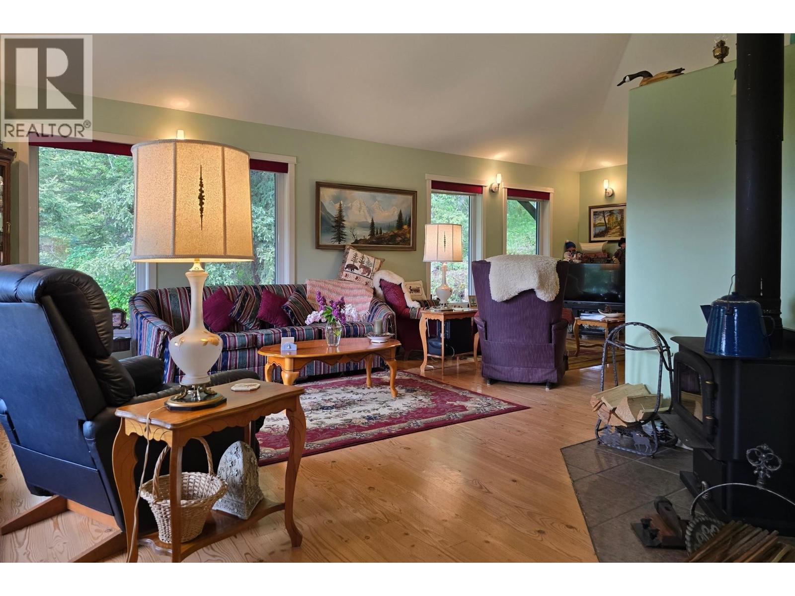 2842 PIONEER CRESCENT - 16
