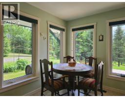 2842 Pioneer Crescent, 150 Mile House, BC V0K2G0 Photo 9