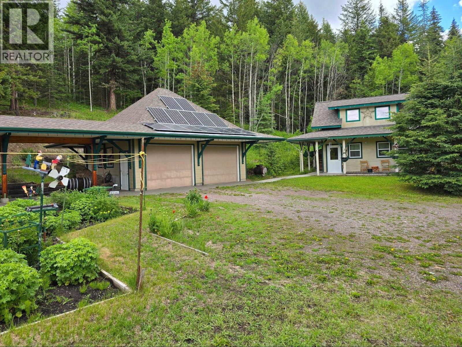 2842 PIONEER CRESCENT - 37