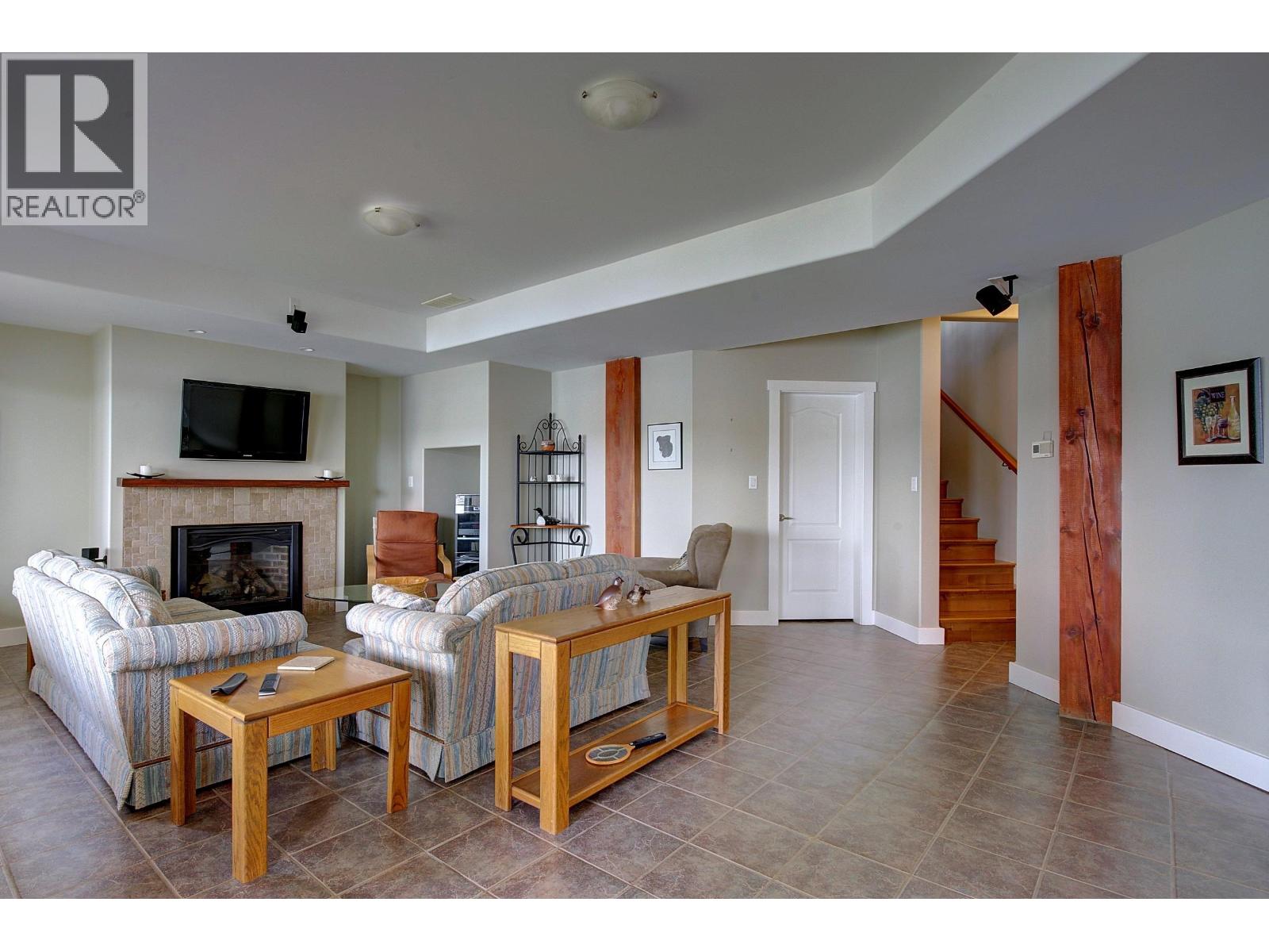 6745 MILLAR ROAD, Horsefly