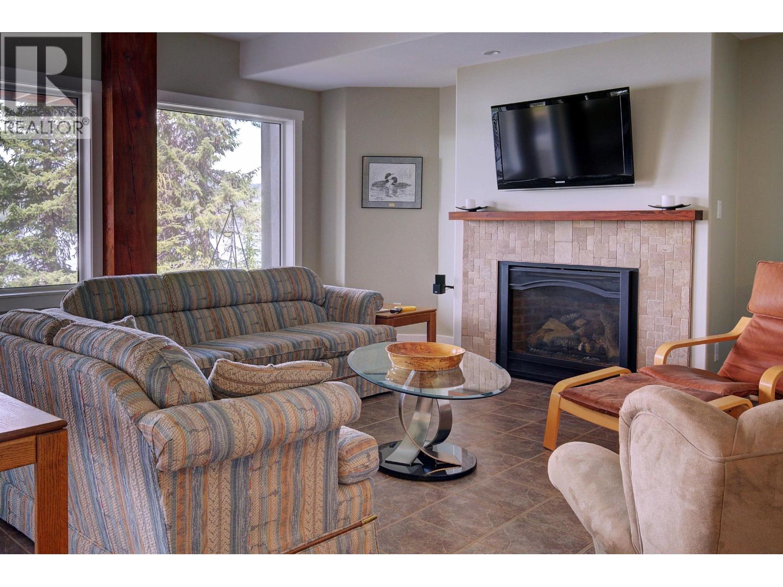 6745 MILLAR ROAD, Horsefly
