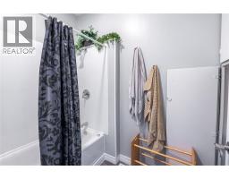 116 Mitton Street North, Sarnia, ON N7T6G4 Photo 20