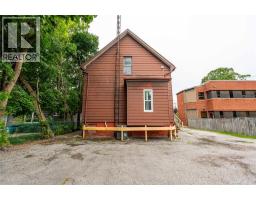 116 Mitton Street North, Sarnia, ON N7T6G4 Photo 33