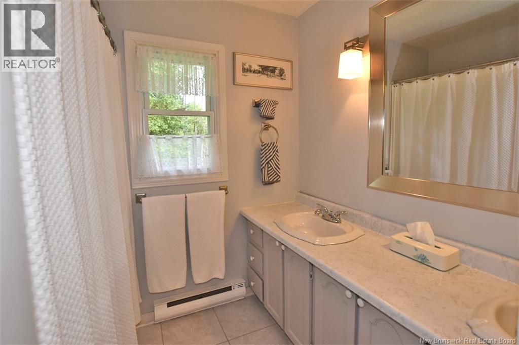 110 Woodbine Lane - 28