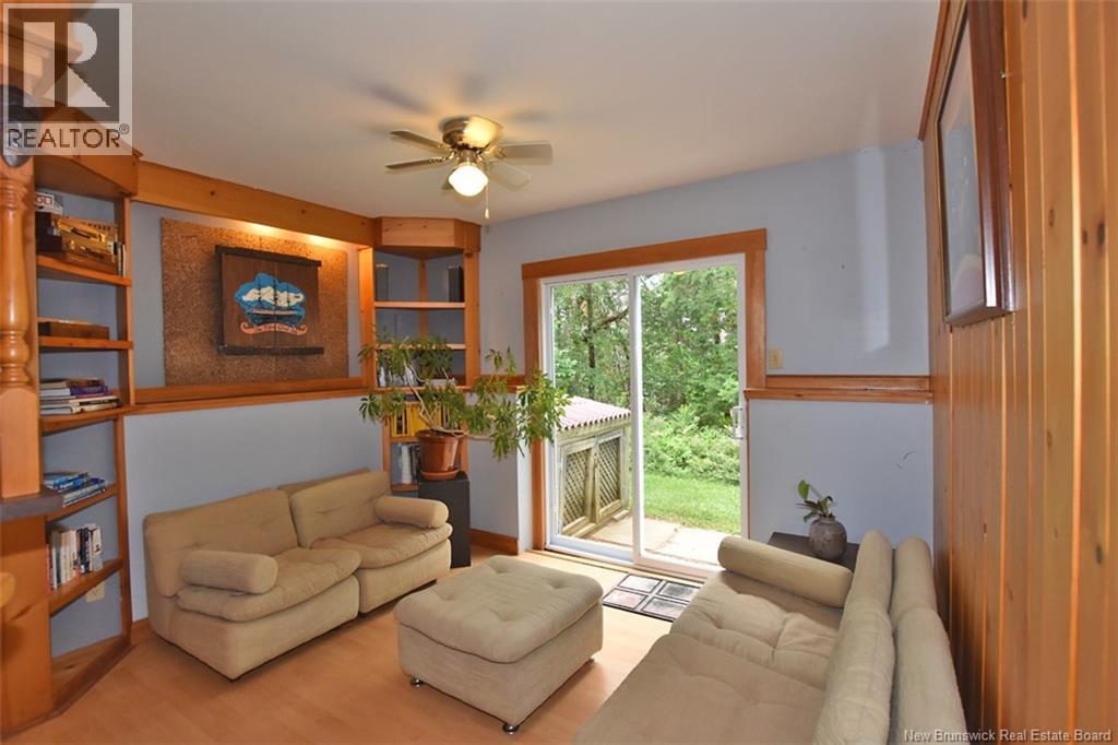 110 Woodbine Lane - 29