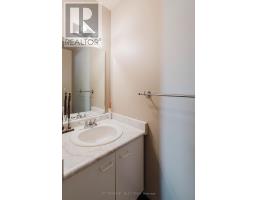 Family room - 11 - 151 Martinet Avenue, London East, ON N5V4T4 Photo 6