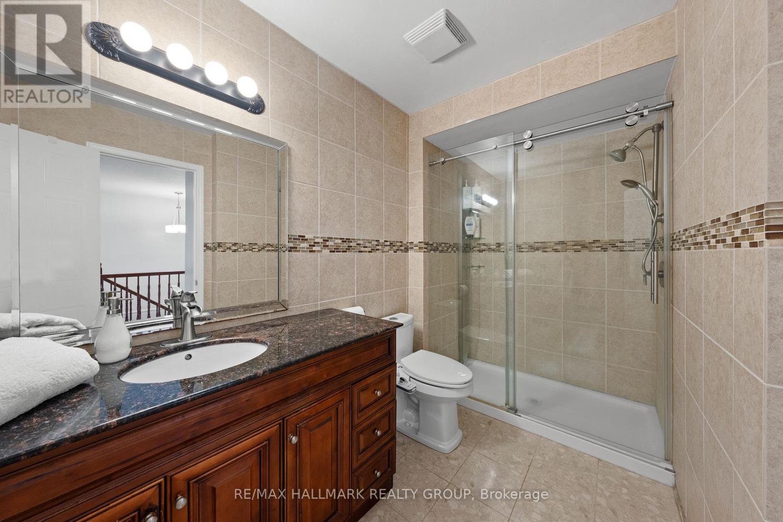 5 Bed, 4 Bath House for Sale in Ottawa – 2104 SANDY OAKS DRIVE, Ottawa – MLS# X13628008 - Image 29