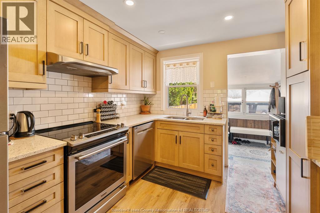 1220 BRUCE AVENUE - 2