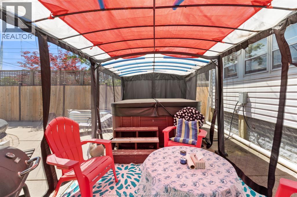 1220 BRUCE AVENUE - 22