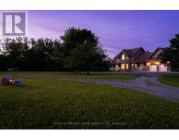 Family room - 960 Lawson Road, Tiny, ON L0L1P1 Photo 11