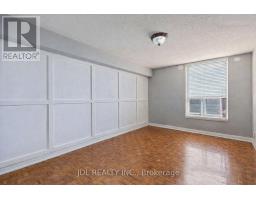 1807 - 85 Emmett Avenue, Toronto, ON M6M5A2 Photo 11