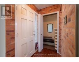 Primary Bedroom - 729 West 5th Street, Hamilton, ON L9C3R3 Photo 6