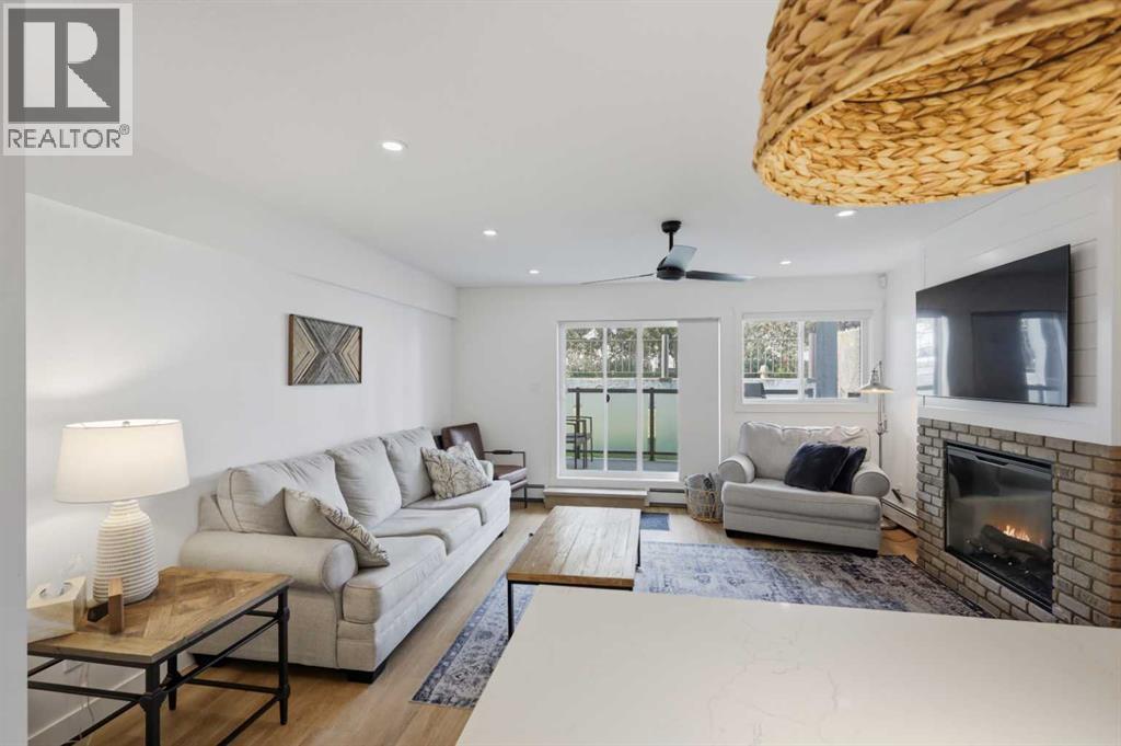 4415 Lakeshore Drive, Sylvan Lake