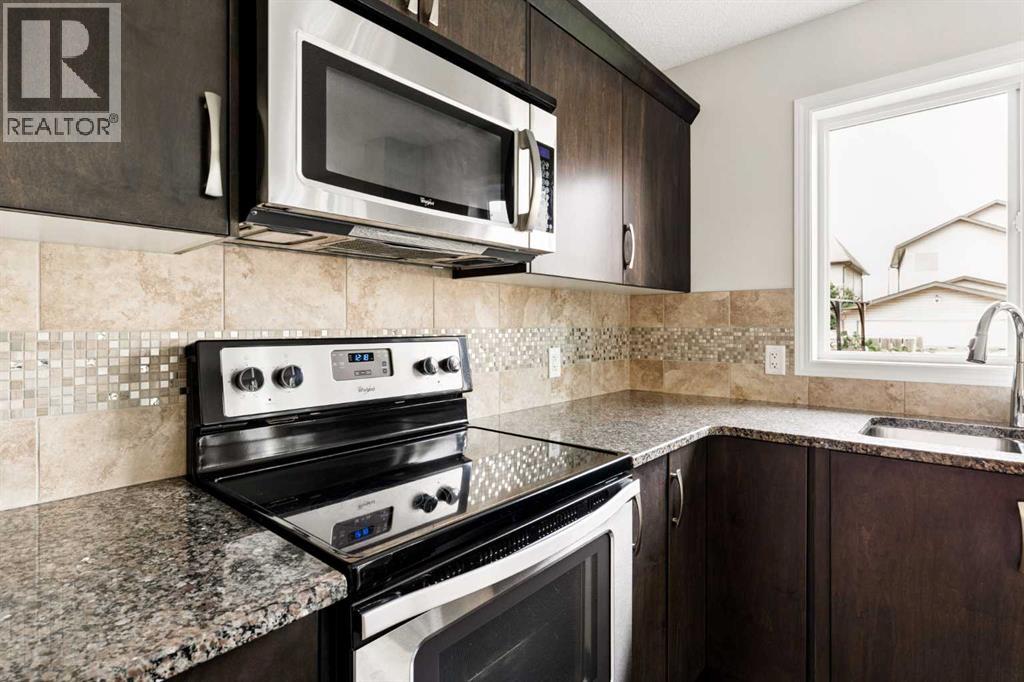 59 Elgin Meadows Park SE - Image 13