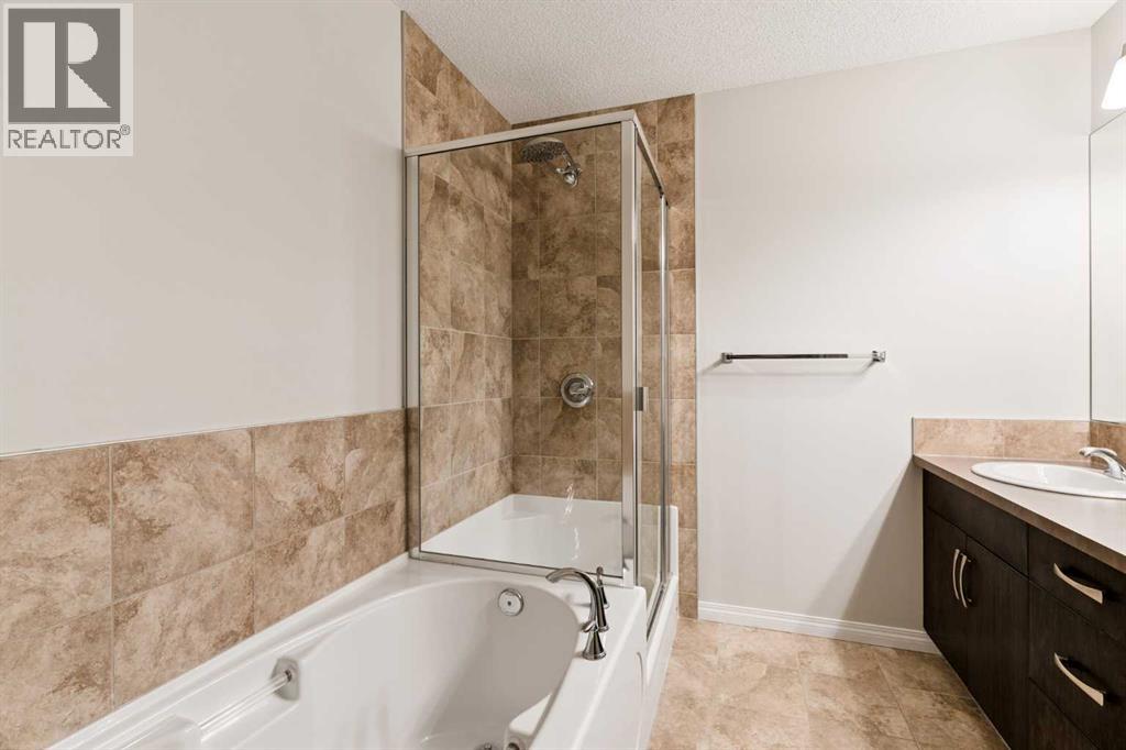 59 Elgin Meadows Park SE - Image 38
