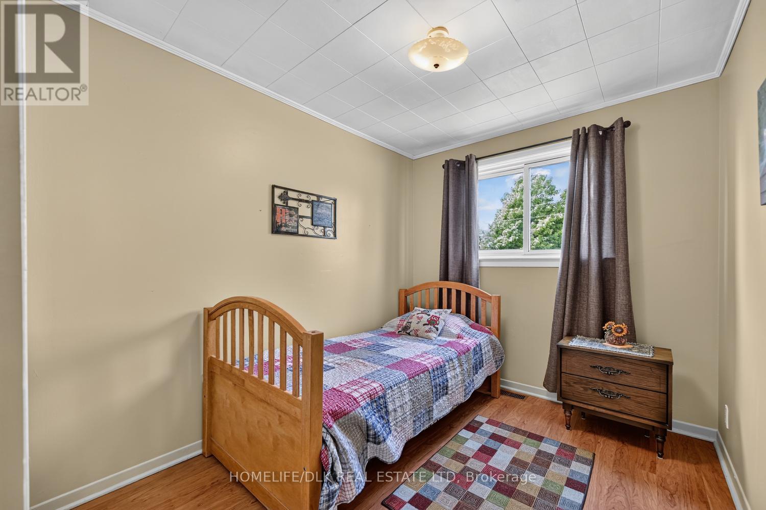 2257 DUNDAS STREET - 14