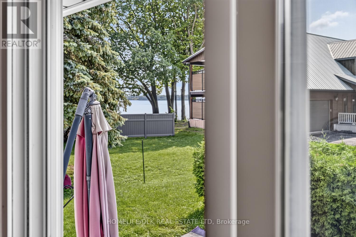 2257 DUNDAS STREET - 27
