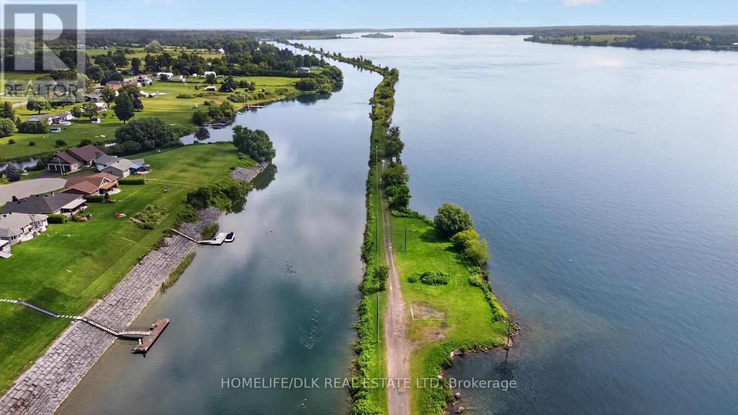 2257 DUNDAS STREET - 31