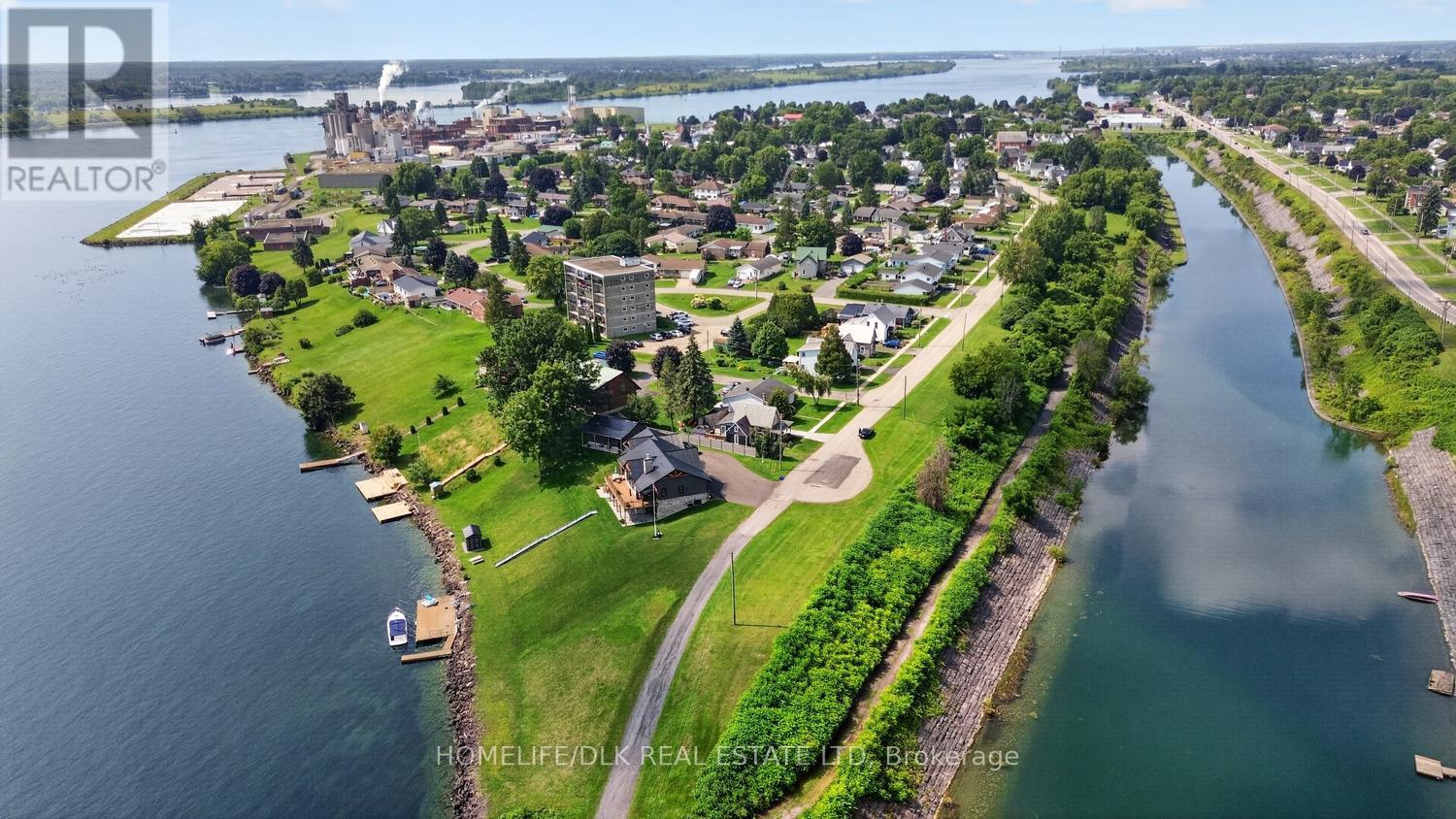 2257 DUNDAS STREET - 4