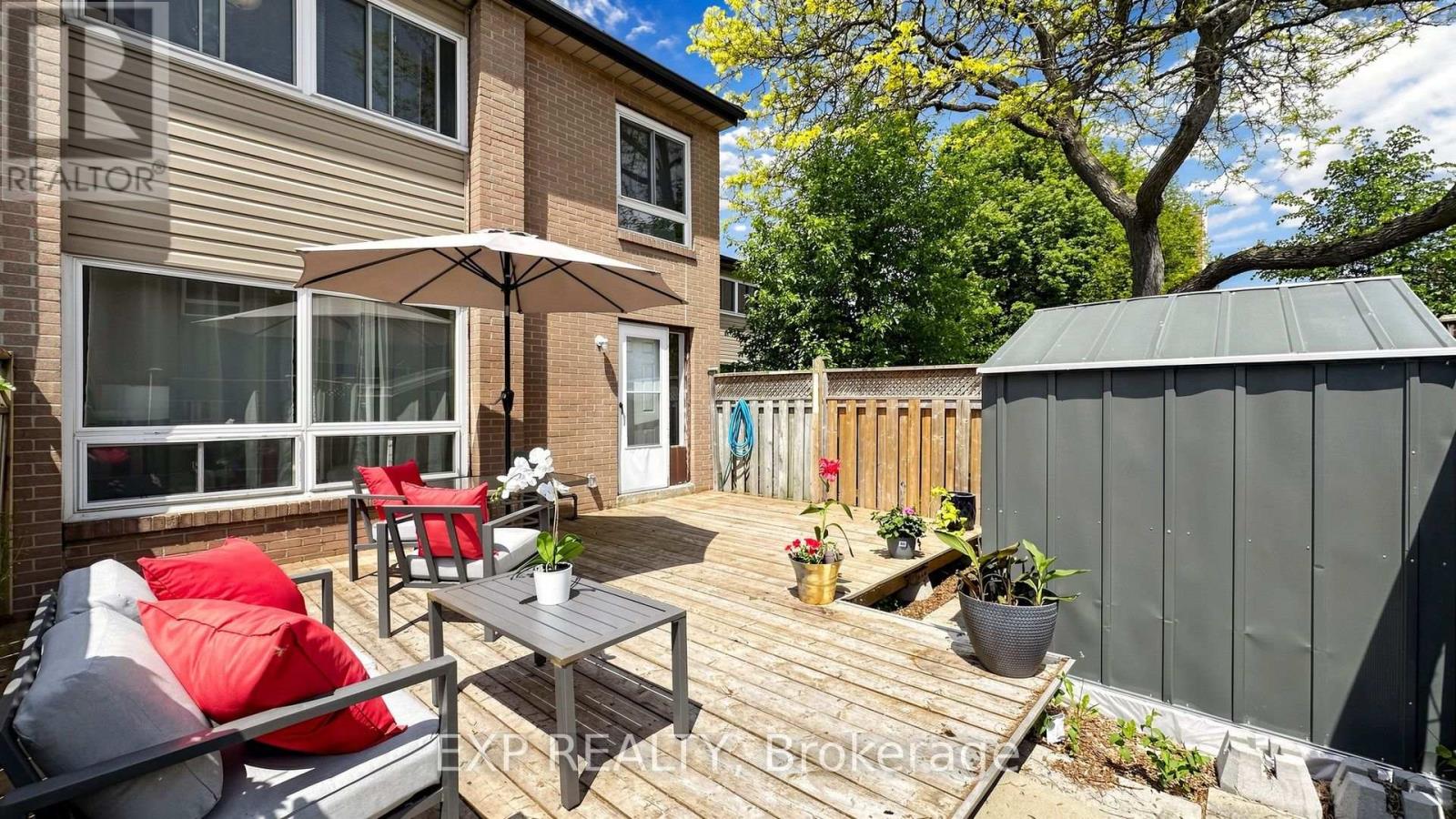 1235 RADOM STREET - Image 37