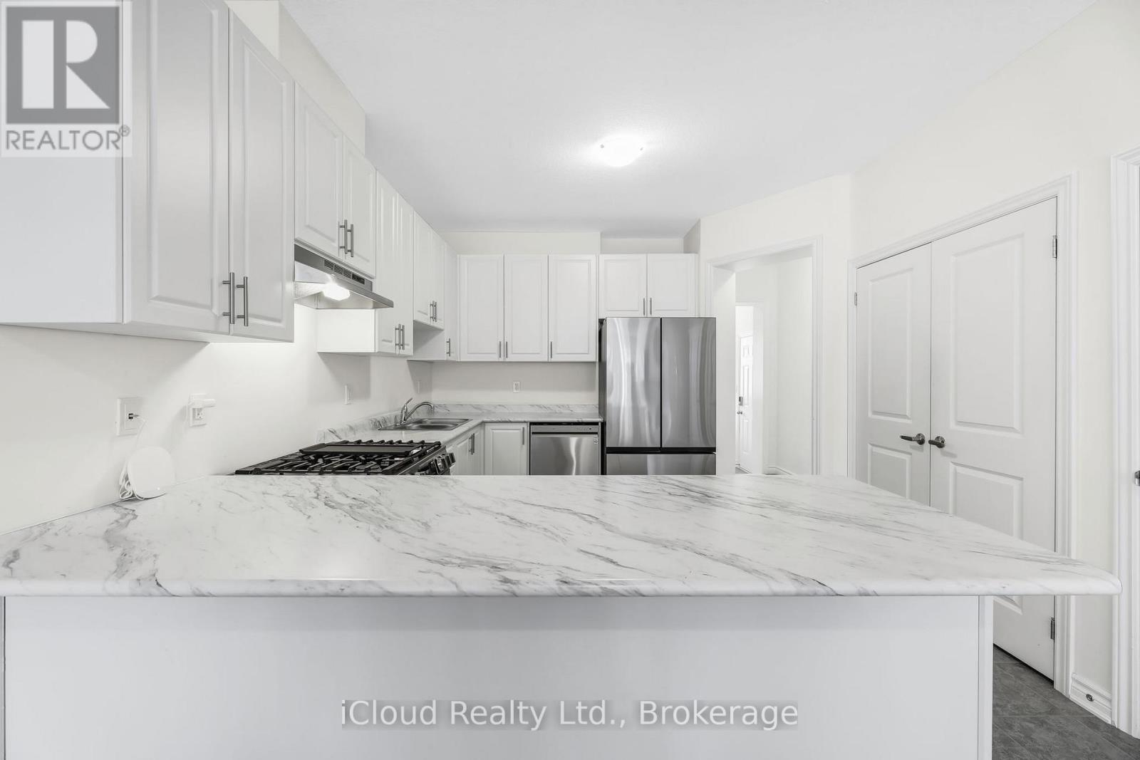 11 HARWOOD STREET - 10