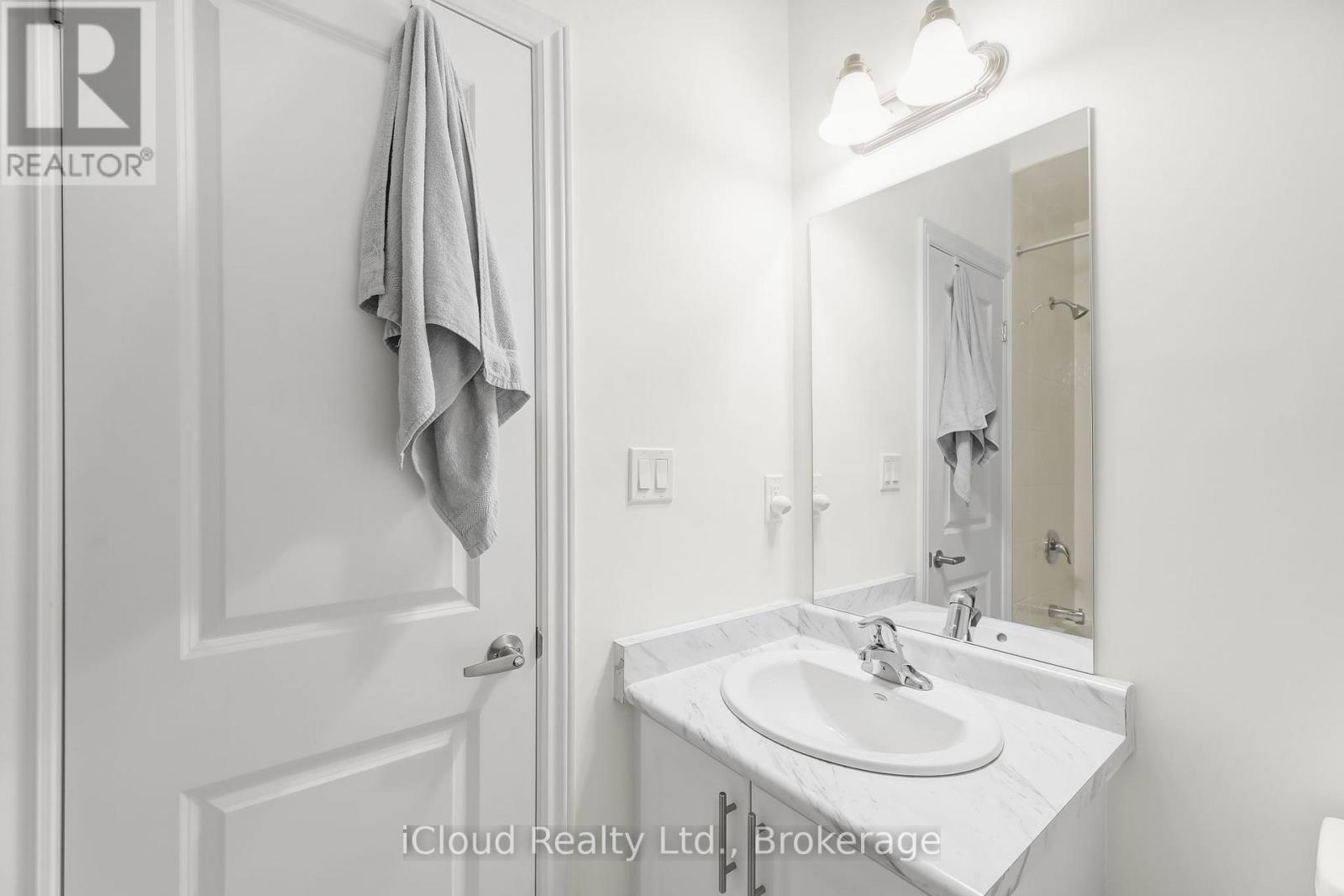 11 HARWOOD STREET - 26