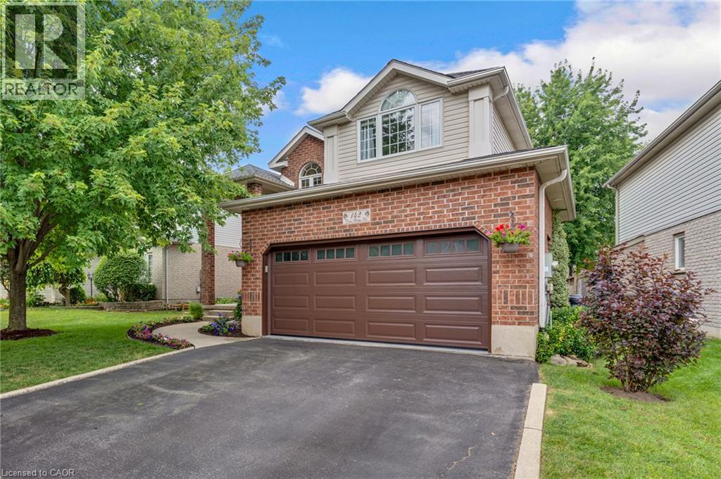 142 DEER RIDGE Drive - 2